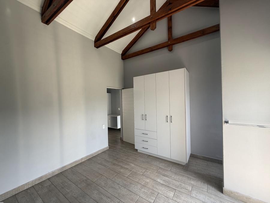 3 Bedroom Property for Sale in The Islands Estates North West